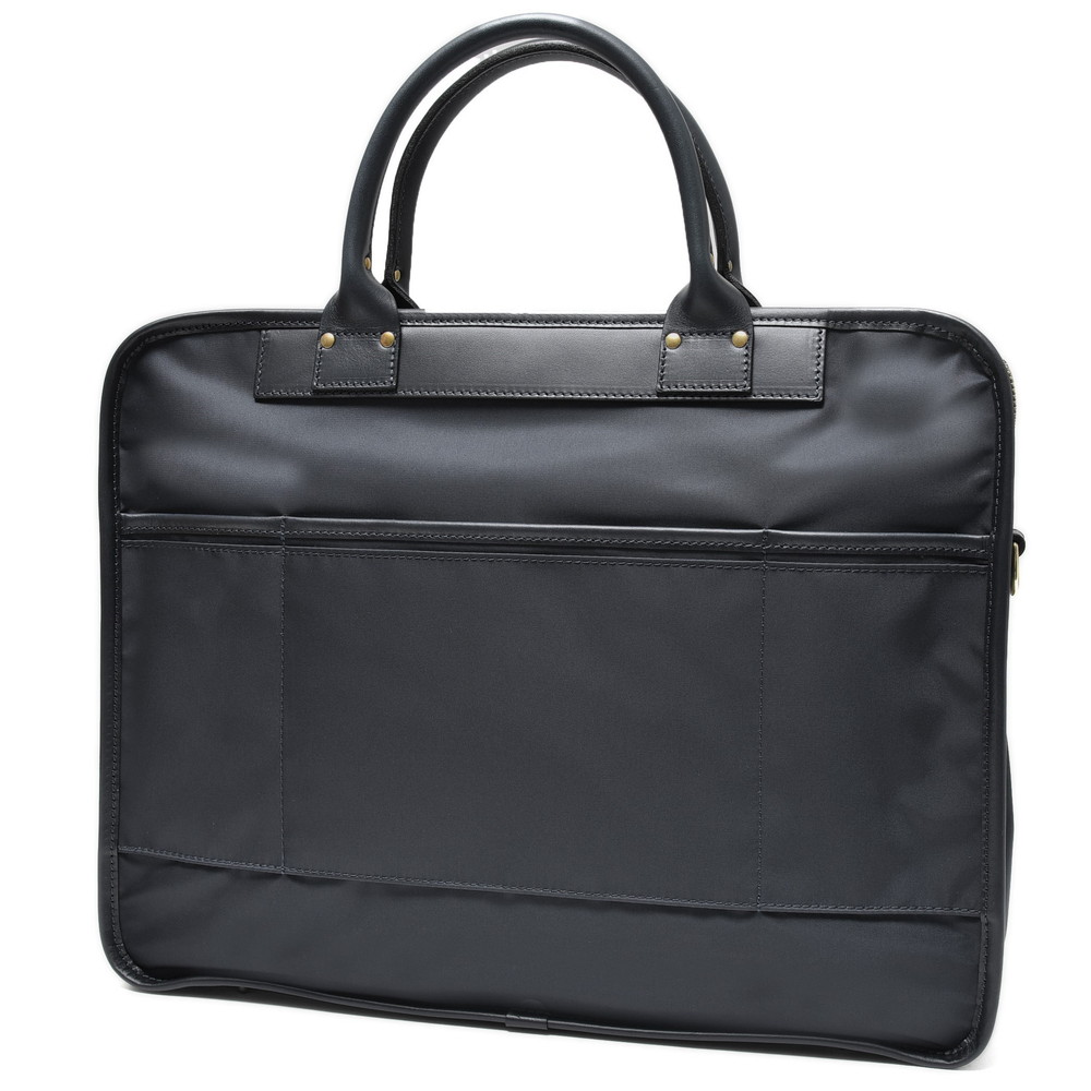 Felisi（フェリージ）リモンタナイロン×バケッタレザーブリーフバッグ