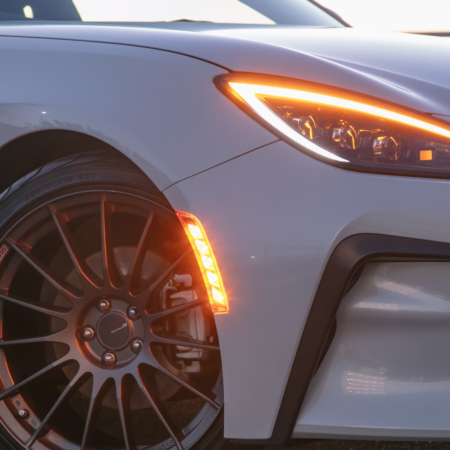 Valenti ヴァレンティ トヨタGR86/スバルBRZ用ジュエルLEDサイド