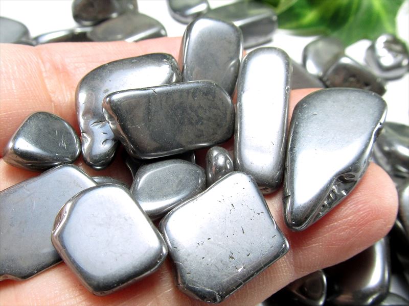 大粒サイズ テラヘルツ鉱石 さざれ石 100g 約7mm-31mm 激レア つるりと