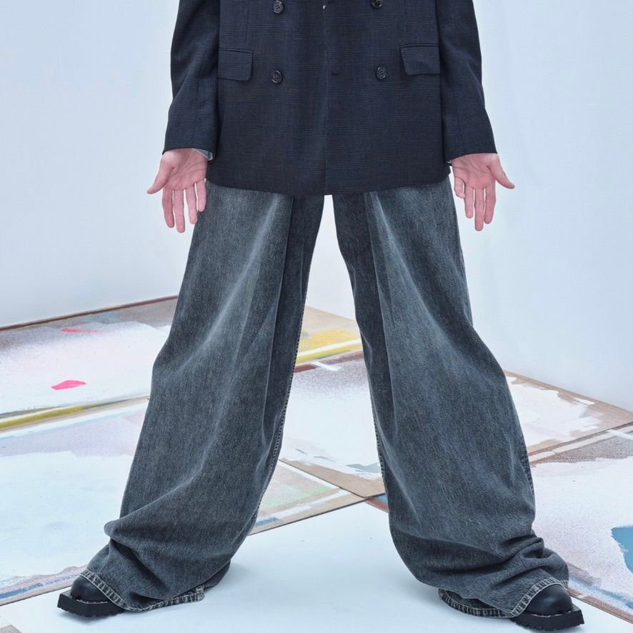 JOHNLAWRENCESULLIVAN - 【残りわずか】Washed Denim Super Wide Pants