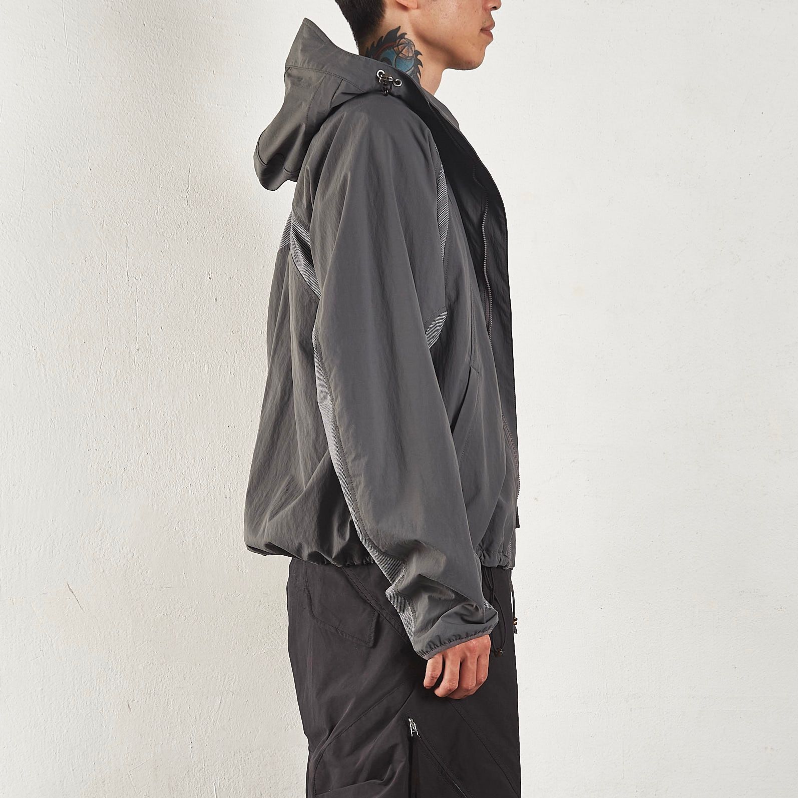 NVRFRGT - 【残りわずか】Paneled Hooded Jacket | ACRMTSM ONLINE STORE
