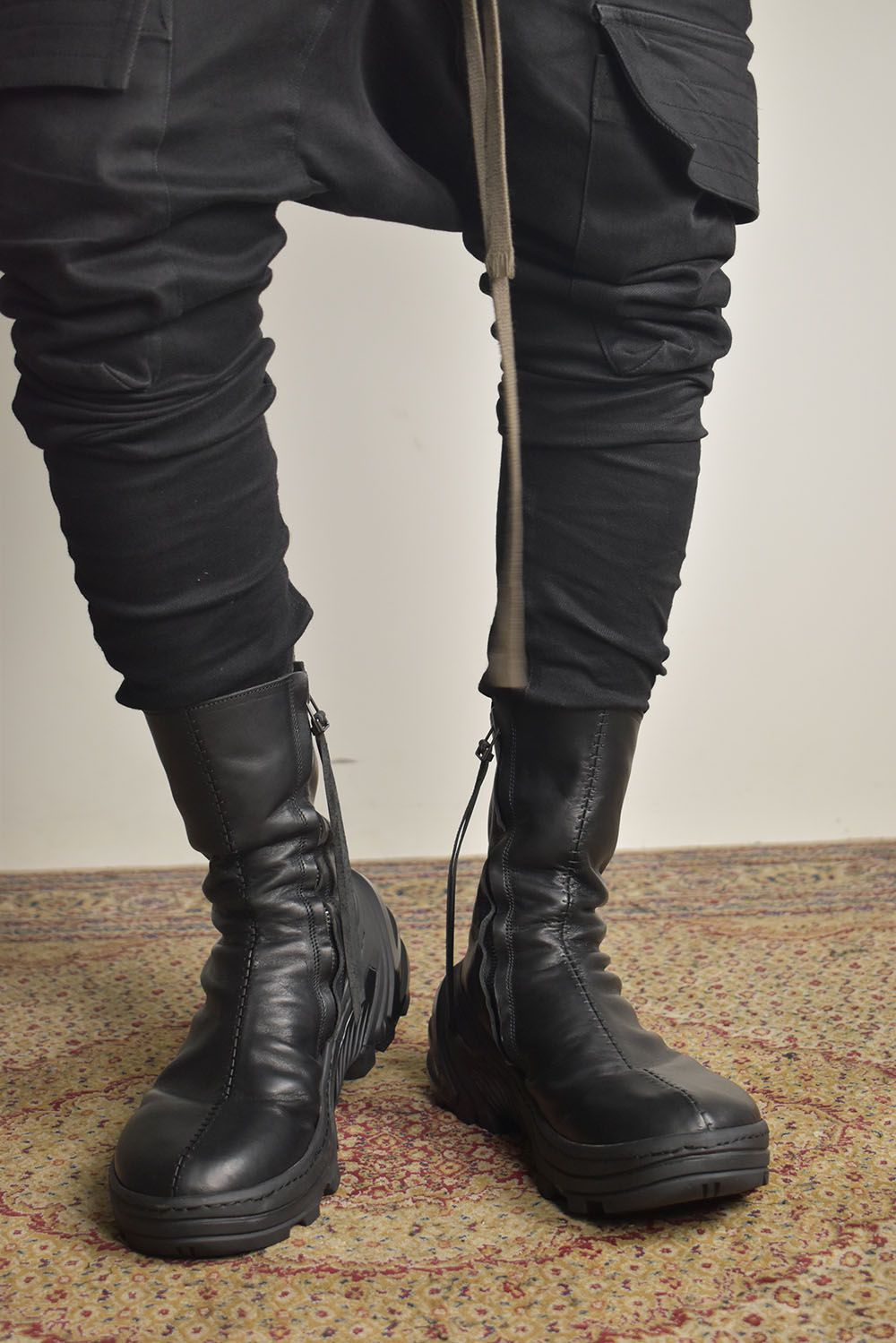 prasthana - Over Lock Side Zip Boots_Maryam Horse Front 