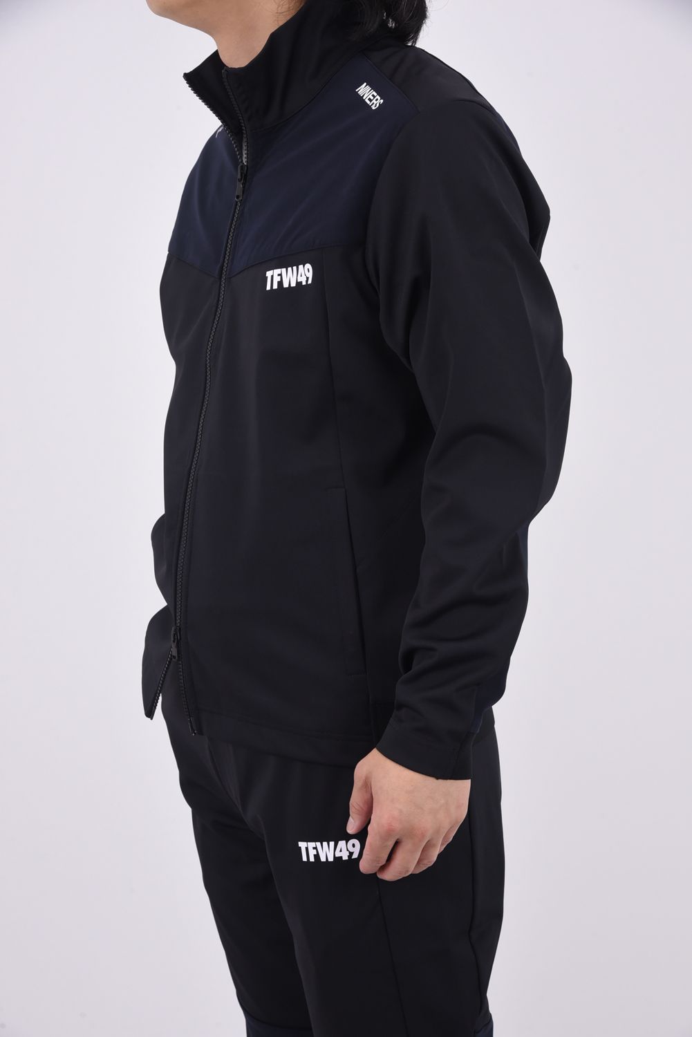 TFW49 - MULTI PURPOSE BLOUSON / 4WAYストレッチ バックプリント