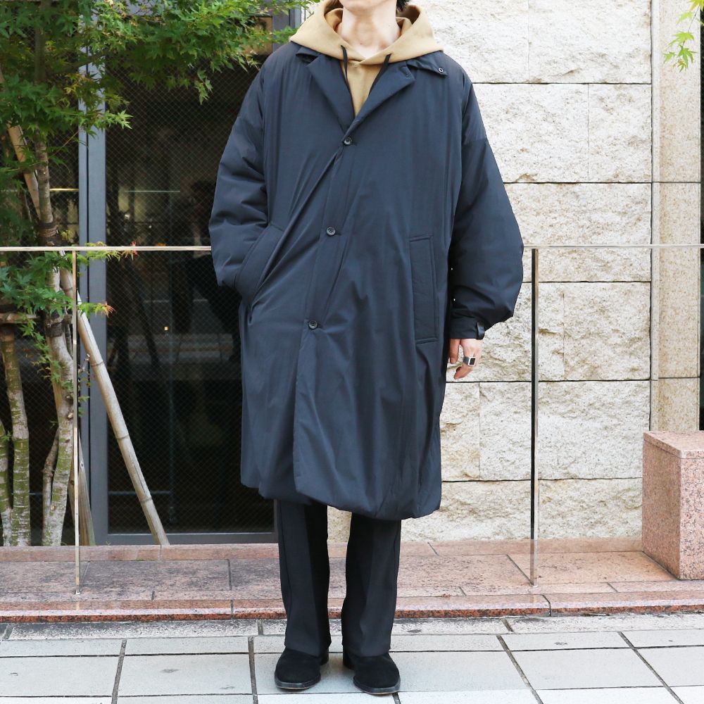 N.HOOLYWOOD 抜群の軽さと中綿にプリマロフトを封入した冬の心強い味方