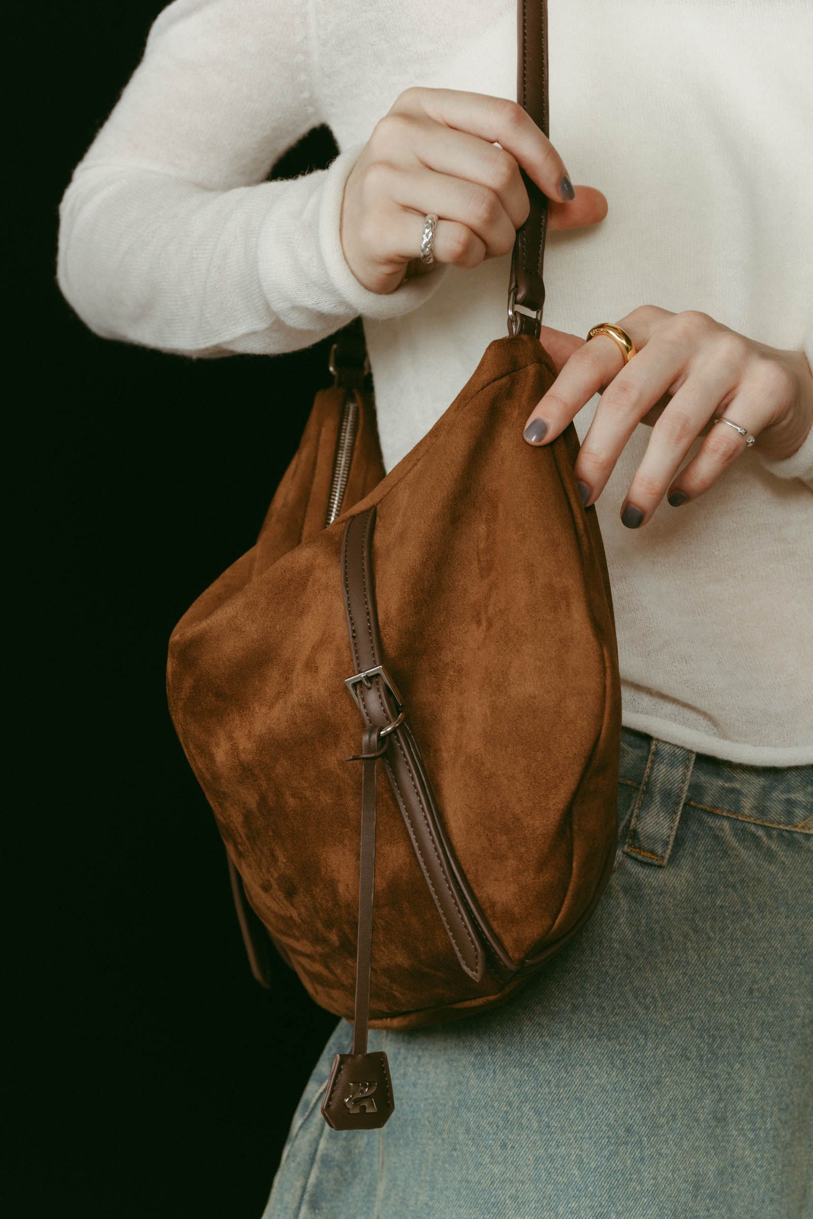 Knuth Marf - suede moon bag / スエード ムーンバッグ (ブラウン