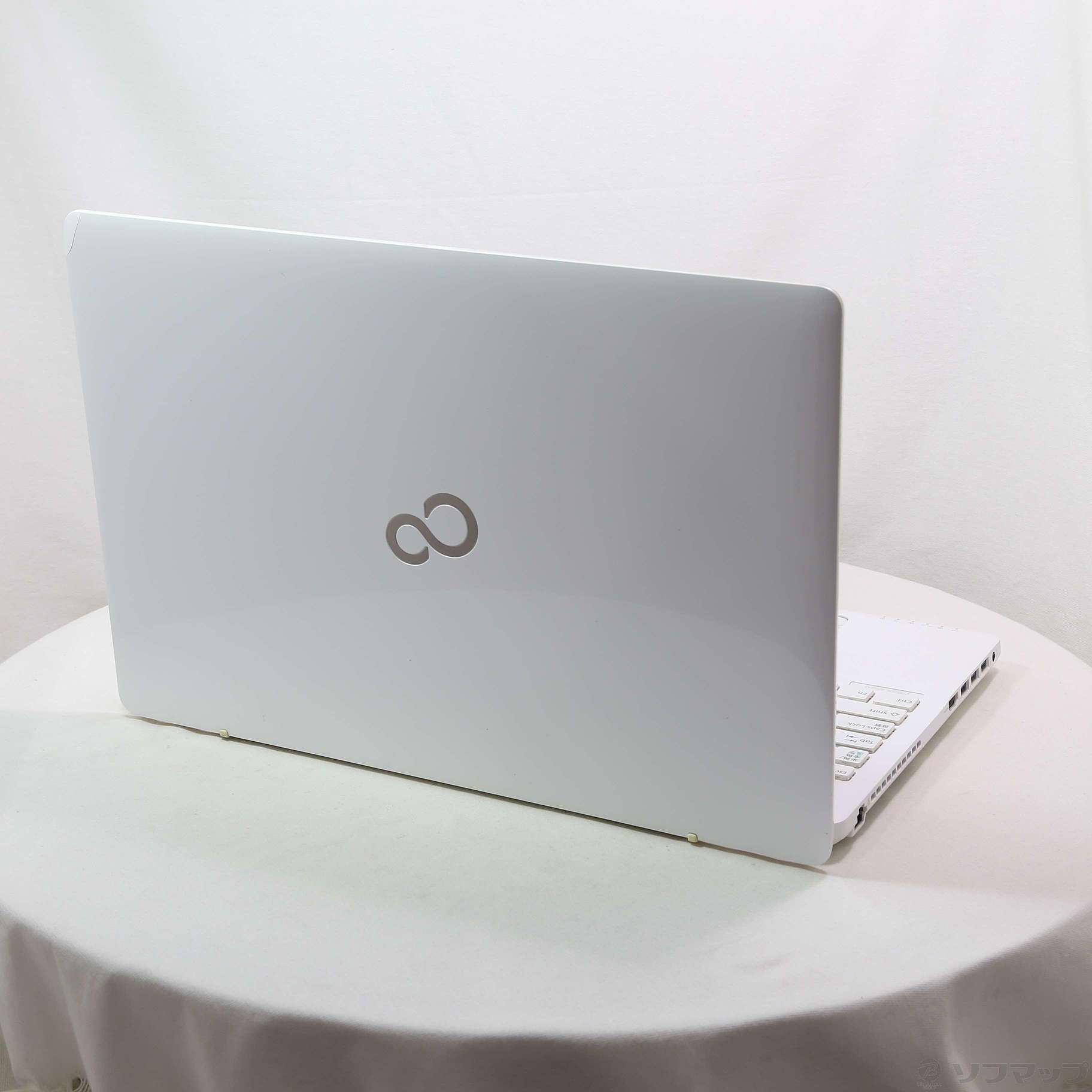 中古】セール対象品 LIFEBOOK AH53／A3 FMVA53A3WK プレミアムホワイト