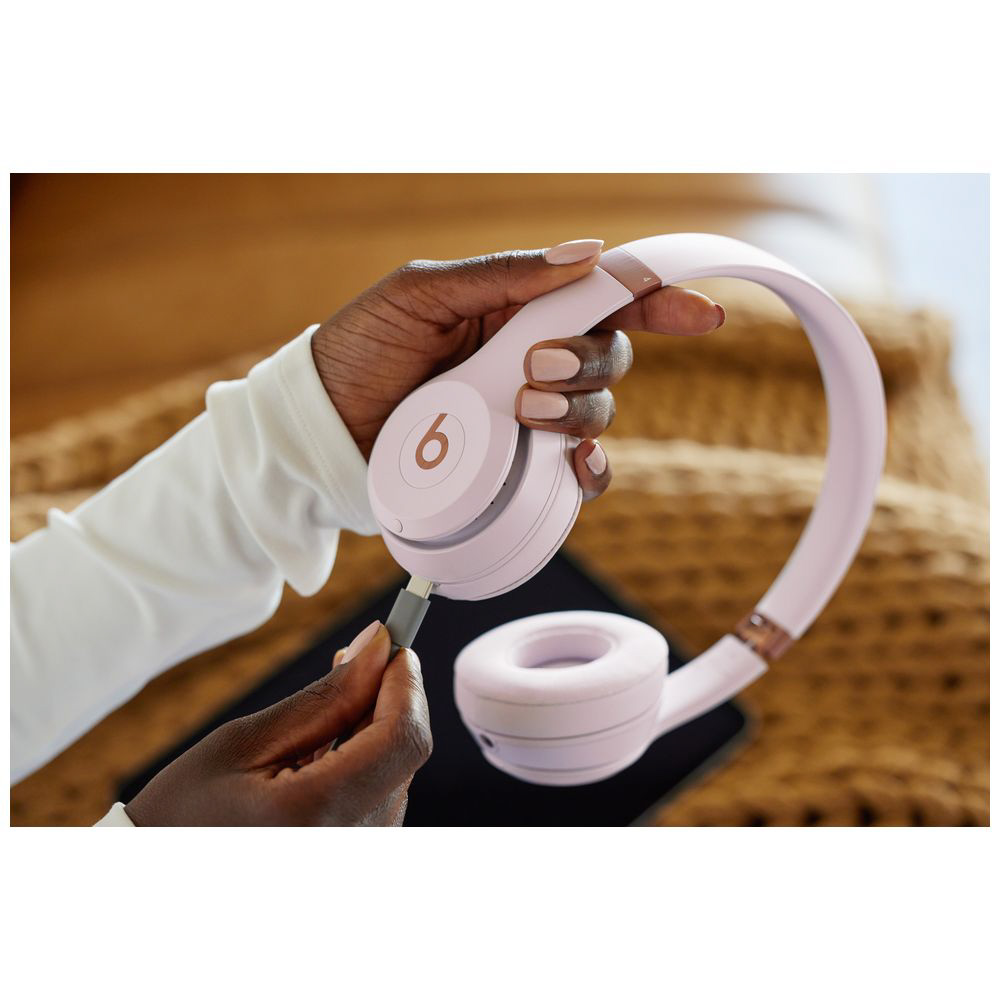 ブルートゥースヘッドホン Beats Solo4 クラウドピンク MUW33PA/A