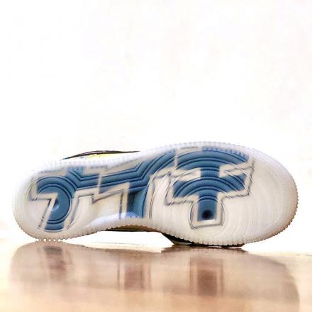 国内7月13日先行/15日発売予定】ナイキ エアフォース 1 '07 LV8 WW