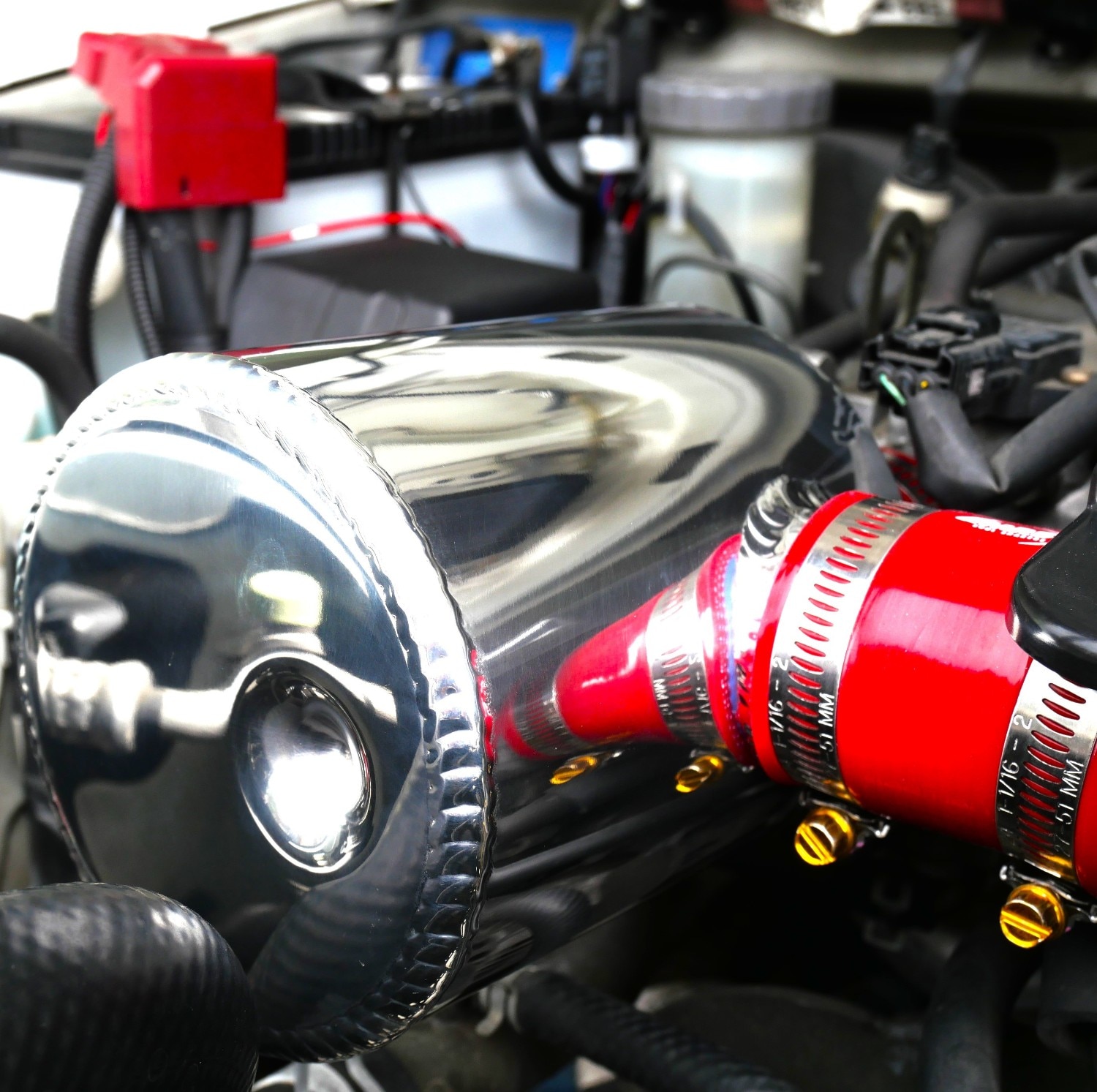 楽天市場】ジムニー 吸気 ターボ インテークチャンバー JB23 4~10型