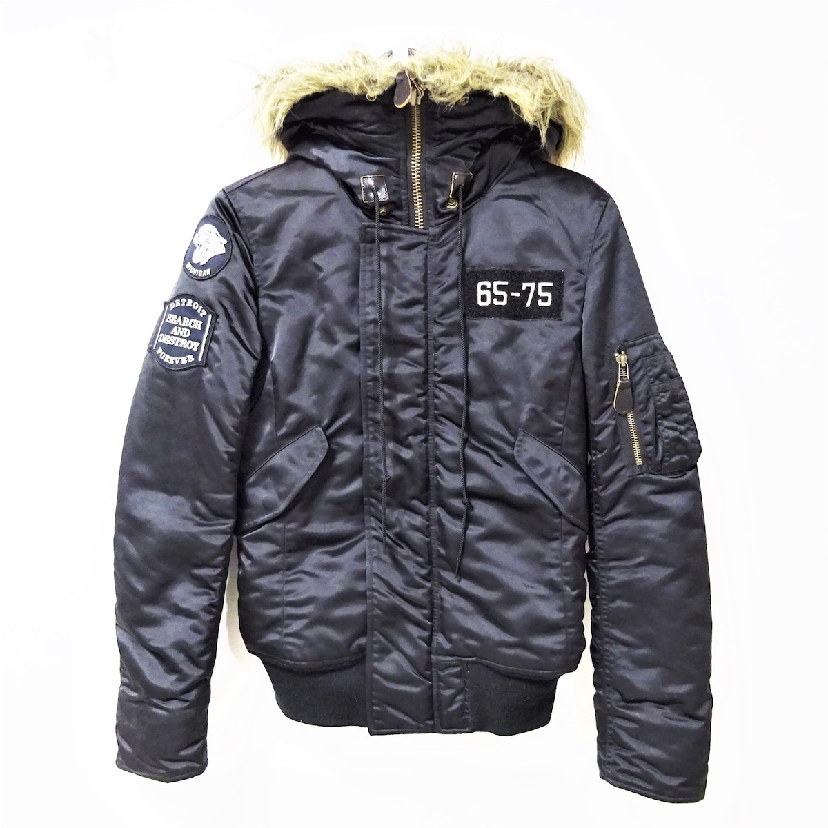 ヒステリックグラマー/ダウンジャケット/黒/サイズ：FREE の買取実績