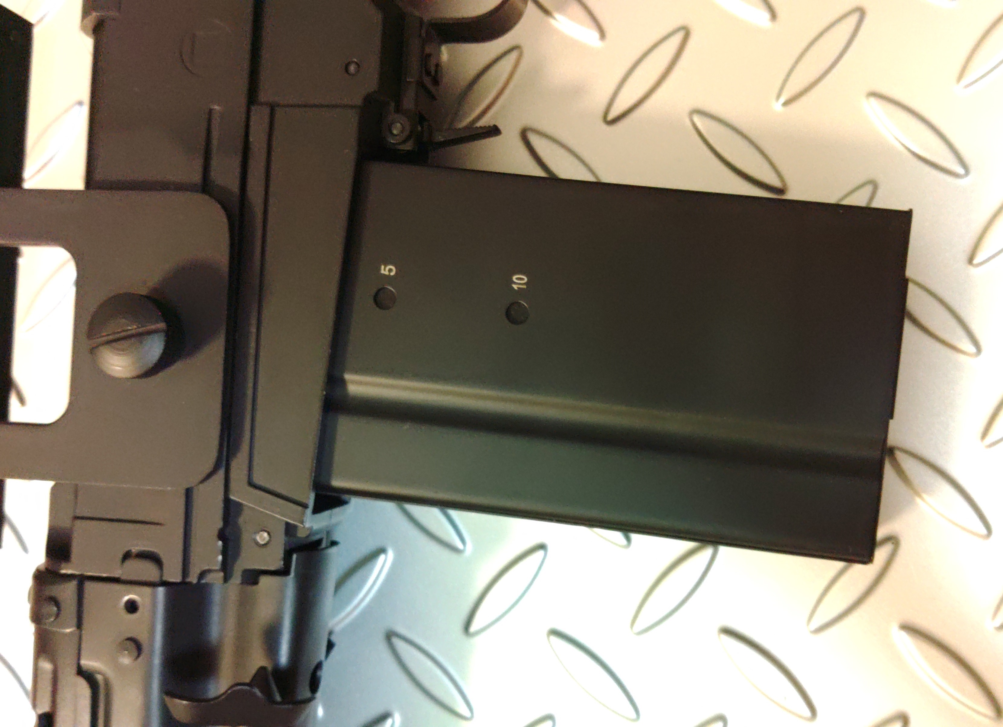 S&T電動64式小銃用 マガジンキャッチインナー