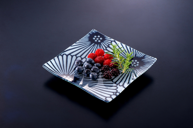 竺仙の器 漣15』万寿菊 白