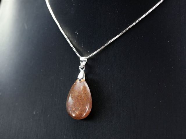 ブラックゴールデン サンストーン ペンダントトップ ドロップ型 重さ約