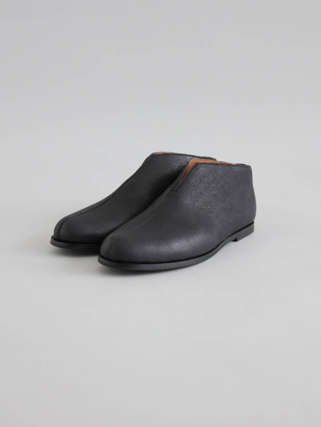 AUTTAA アウッタ｜ジプシー ブラック