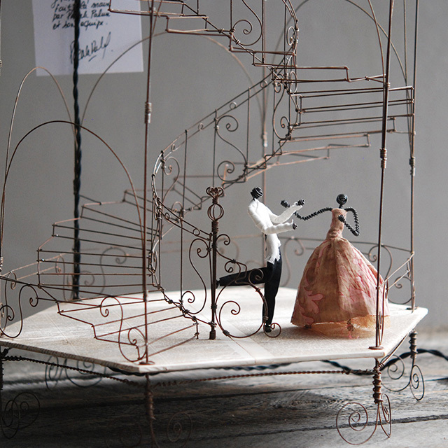 francjour フランジュール ｜ 螺旋階段 オブジェ（ライト付） / VOX POPULI