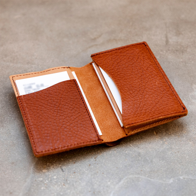 ビブレット名刺入れ』(全5色)アリゾナ/本をイメージしたバイカラーの