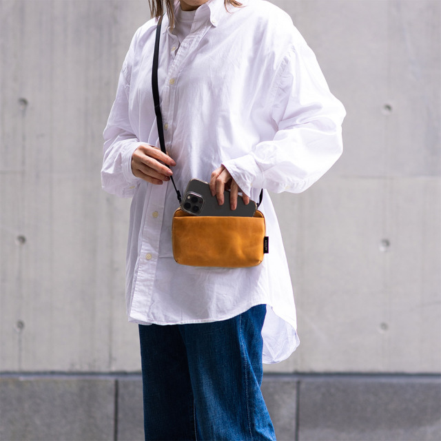 パークポシェットW』(全6色)モストロ/お財布機能に特化したミニバッグ