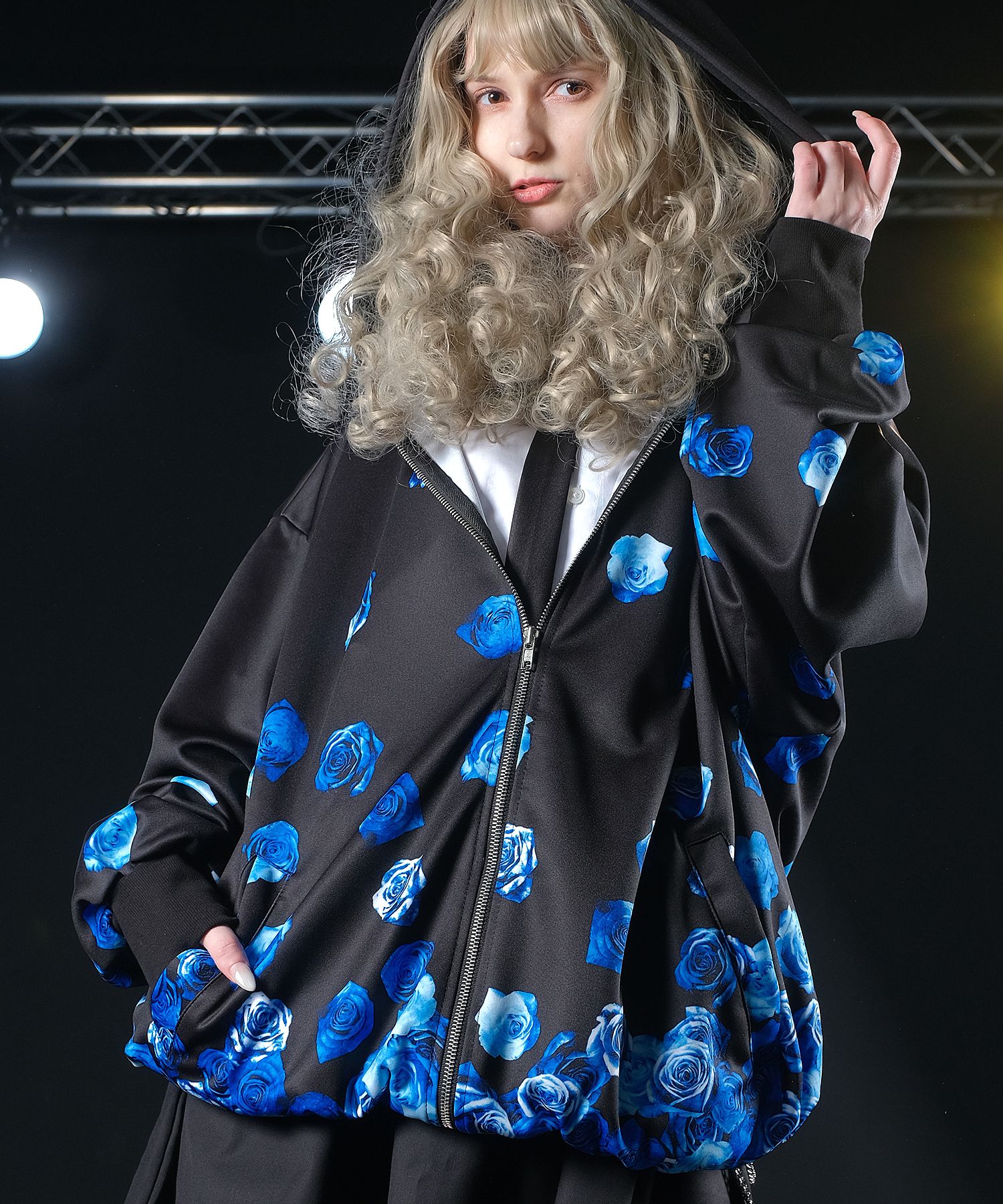 バラバラ青バラパーカー -オーバーサイズ- ankoROCK(アンコロック