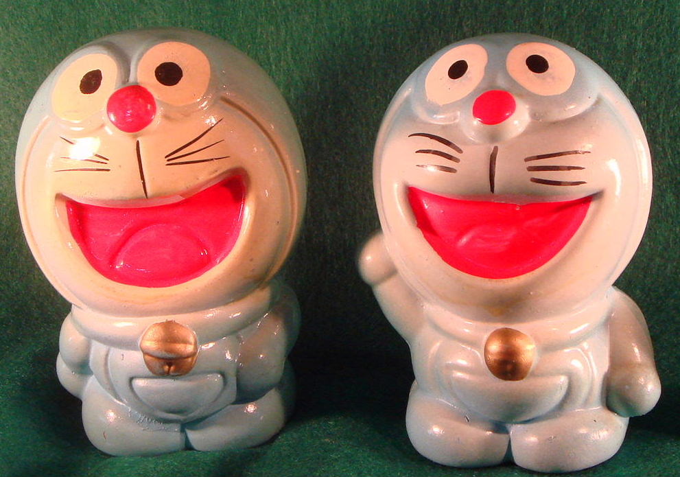 珍品☆2体セット☆ドラえもん 陶器製 貯金箱 人形 11．0cm 放映当時
