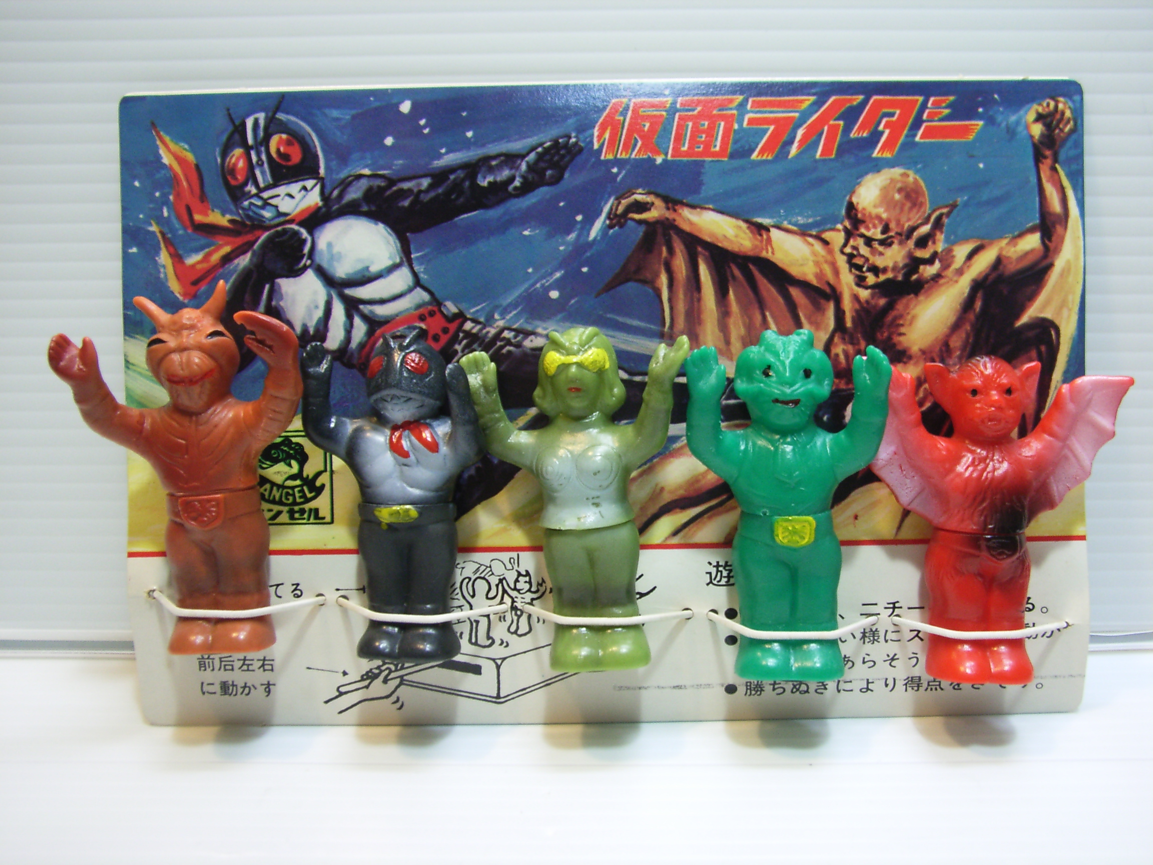 貴重☆美品 エンゼル 仮面ライダー ハチ女 怪人3体 5体セット ソフビ