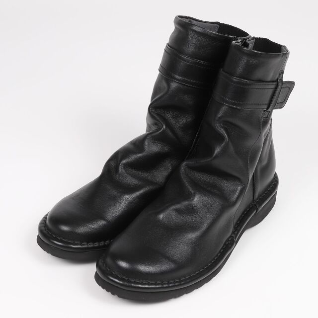 VITA NOVA（ヴィタノヴァ）シワ加工リブニットショートブーツ ブラック