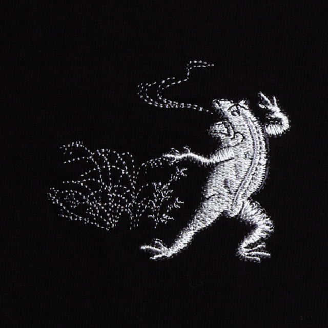 KY54-680K／Tシャツ（黒）／蛙