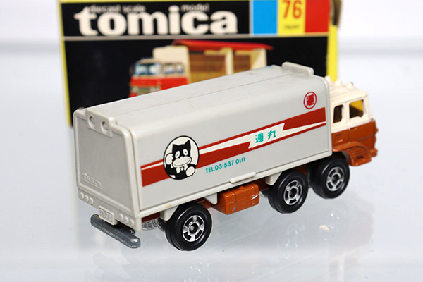 ミニカーショップ ケンボックス トミカ 黒箱☆76☆三菱ふそうウイング