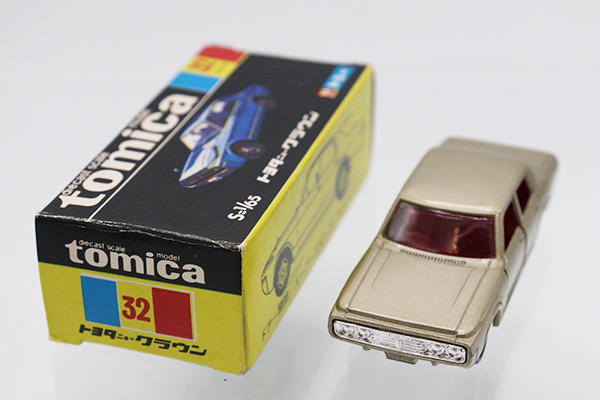 ミニカーショップ ケンボックス トミカ 黒箱☆32☆トヨタニュー