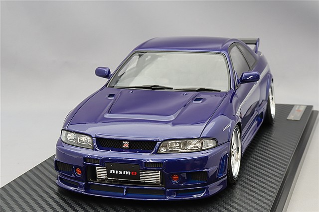 イグニッションモデル 1/18 GReddy GT-R (BCNR33) シルバー