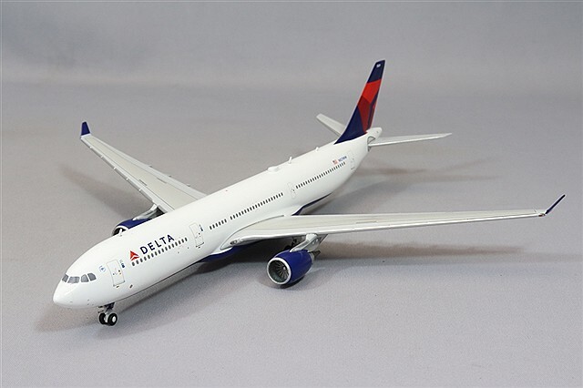 ジェミニジェッツ 1/400 エアバス A330-300 デルタ航空 N829NW