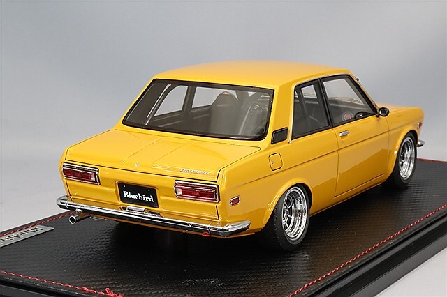 海外並行品 イグニッションモデル 1/18 ダットサン ブルーバード (510