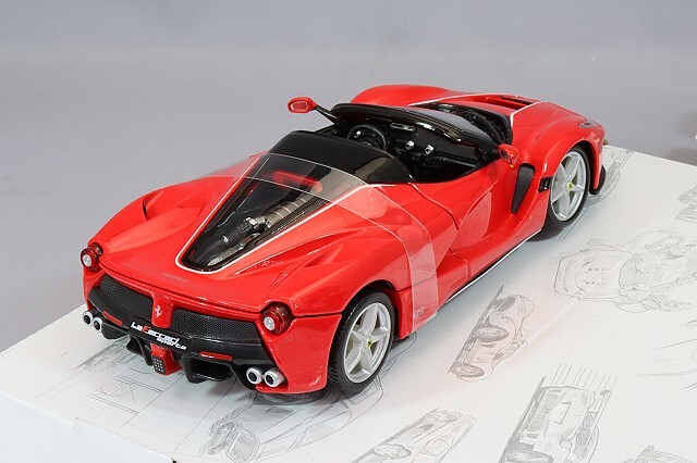 ブラゴ 1/24 ラ・フェラーリ アペルタ レッド ,再入荷,