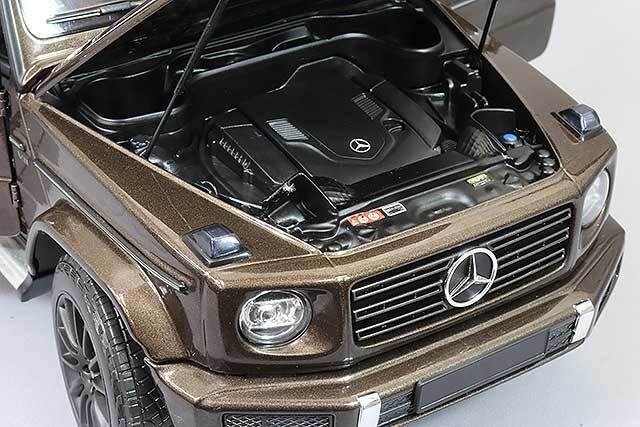 ミニチャンプス 1/18 メルセデスベンツ G-クラス (W 463) 2020