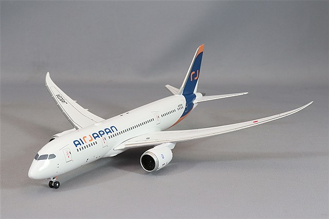 全日空商事 1/200 ボーイング 787-8 JA803A Air Japan 新塗装 完成品