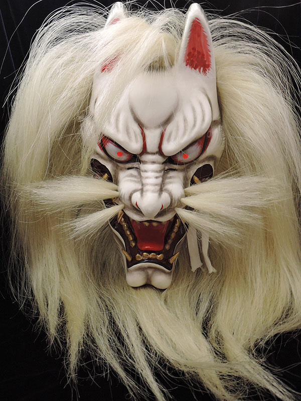 柿田勝郎面工房：石見神楽面 悪狐（白狐 カツラ有 赤眼光 3号型）