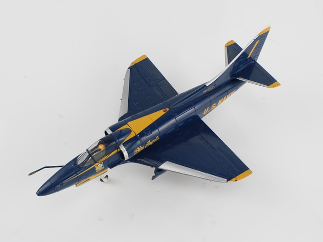 HOBBY MASTER 1/72 (ダイキャスト製) A-4F スカイホーク 