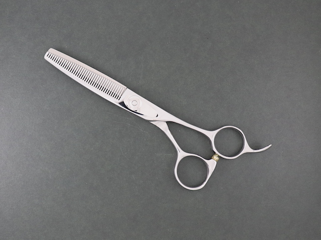 ヤマナカ 雅 美容師用 理容師用 トリマー用 中古セニング ハサミ屋はやし