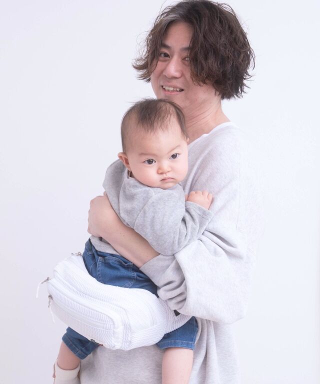 無重力 AGS機能搭載 ヒップシート 抱っこ紐 ボディバッグ 3WAY 2025