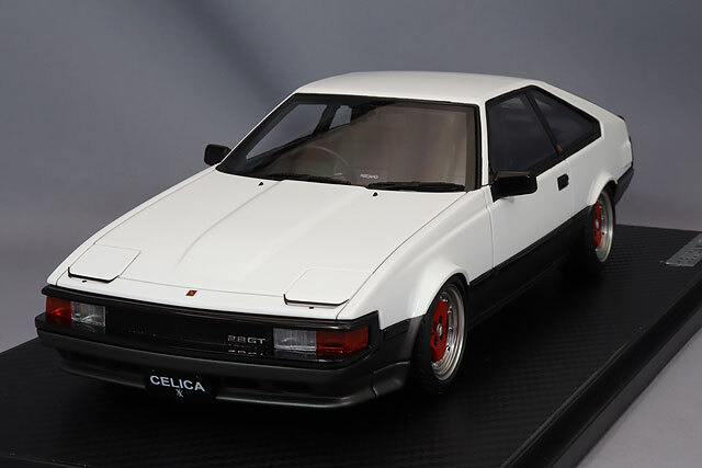 イグニッションモデル 1/18 トヨタ セリカ XX 2800GT (A60) ホワイト