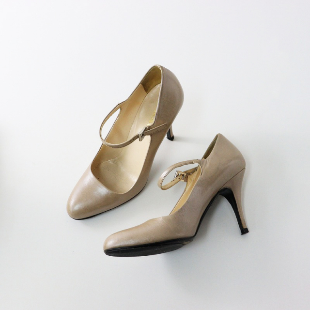 ウィンターセール】小さいサイズ イタリア製 プラダ PRADA プレーン