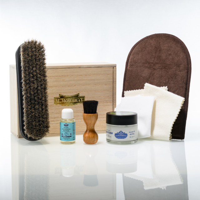 販売終了】SANOHATAブラシレザーケアセット2024 M.MOWBRAY公式