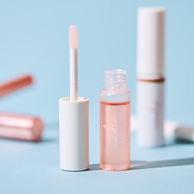 anelia natural（アネリア ナチュラル） PURUPURUリッププランプセラム