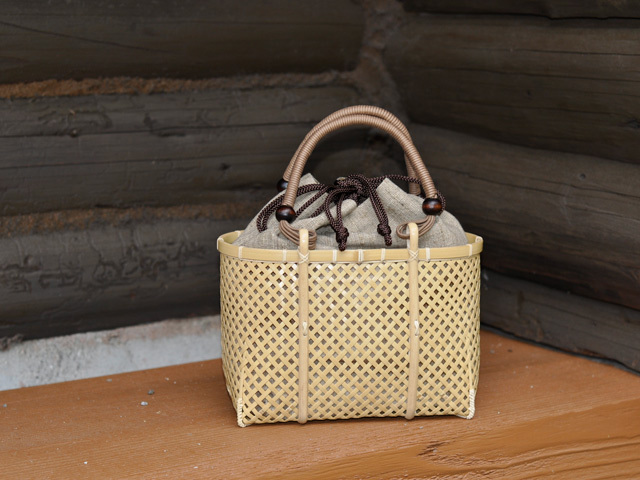 四ツ目編みバッグ ミニ/かごバッグ/竹籠/一点もの/巾着付き/女性/国産