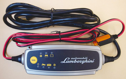 ランボルギーニ バッテリー充電器