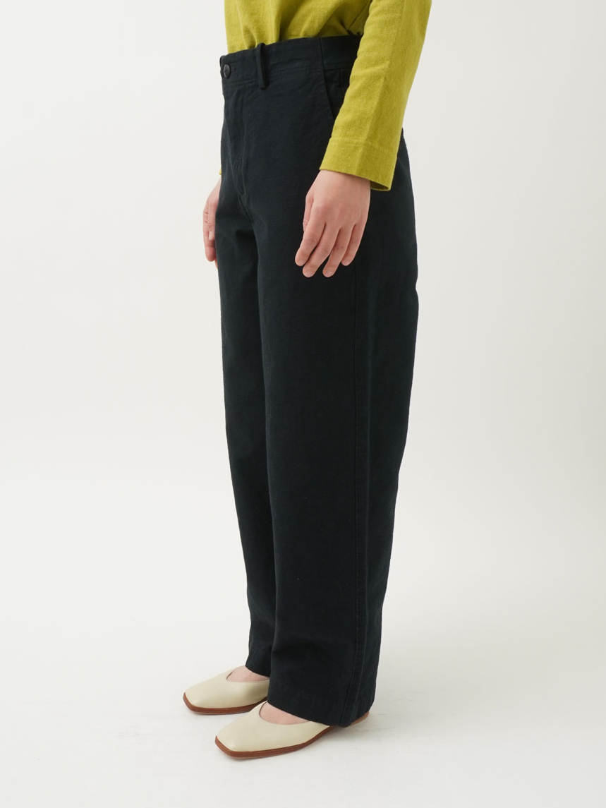 ラフィバックチノストレートパンツ