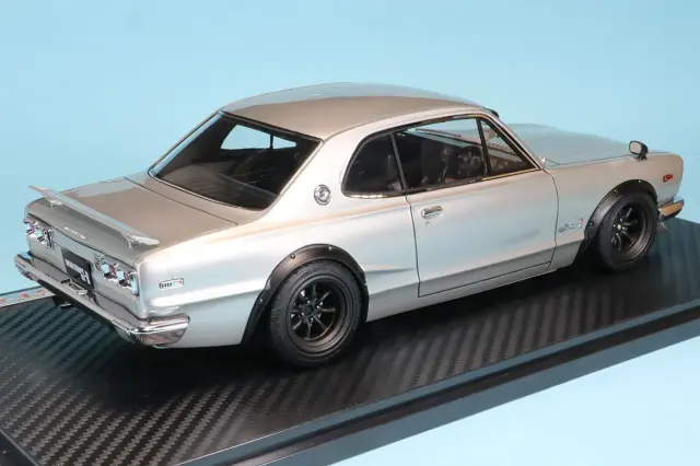 イグニッションモデル 1/18 ニッサン スカイライン 2000 GT-R KPGC10