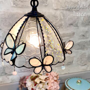 ウィッチーズキッチンの家具 照明 カラフル