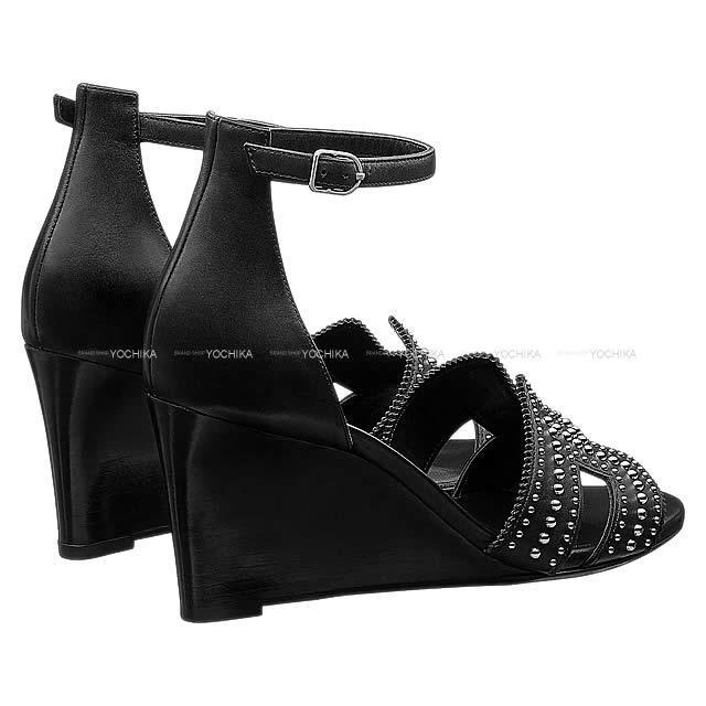 エレガントなブラックのHERMESストラップサンダル、サイズ38