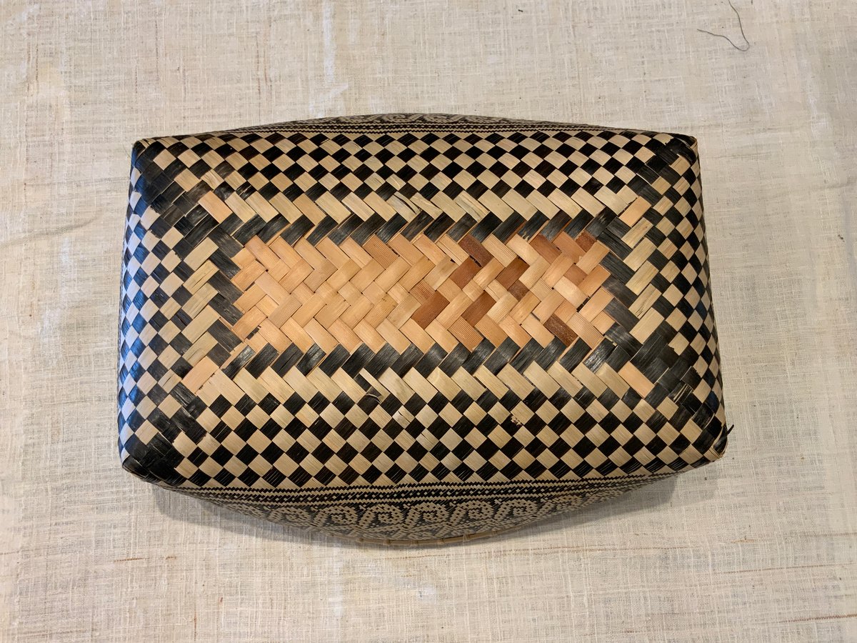 インドネシア カリマンタン島 カゴ | ASIAN ACCENTS