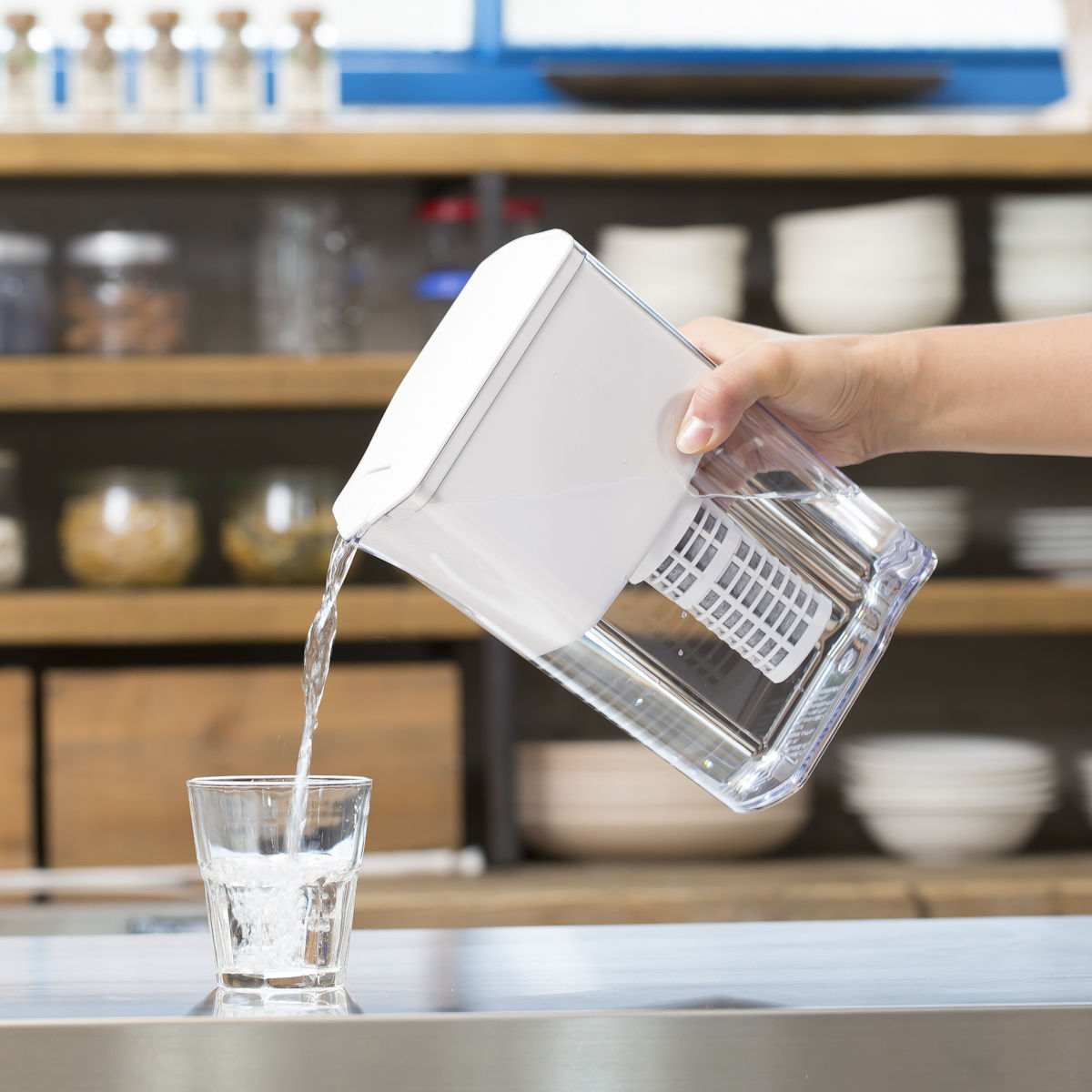 ポット型浄水器 ULeAU／ウルオ（カートリッジ1本付）：UL-035 | ウルオ